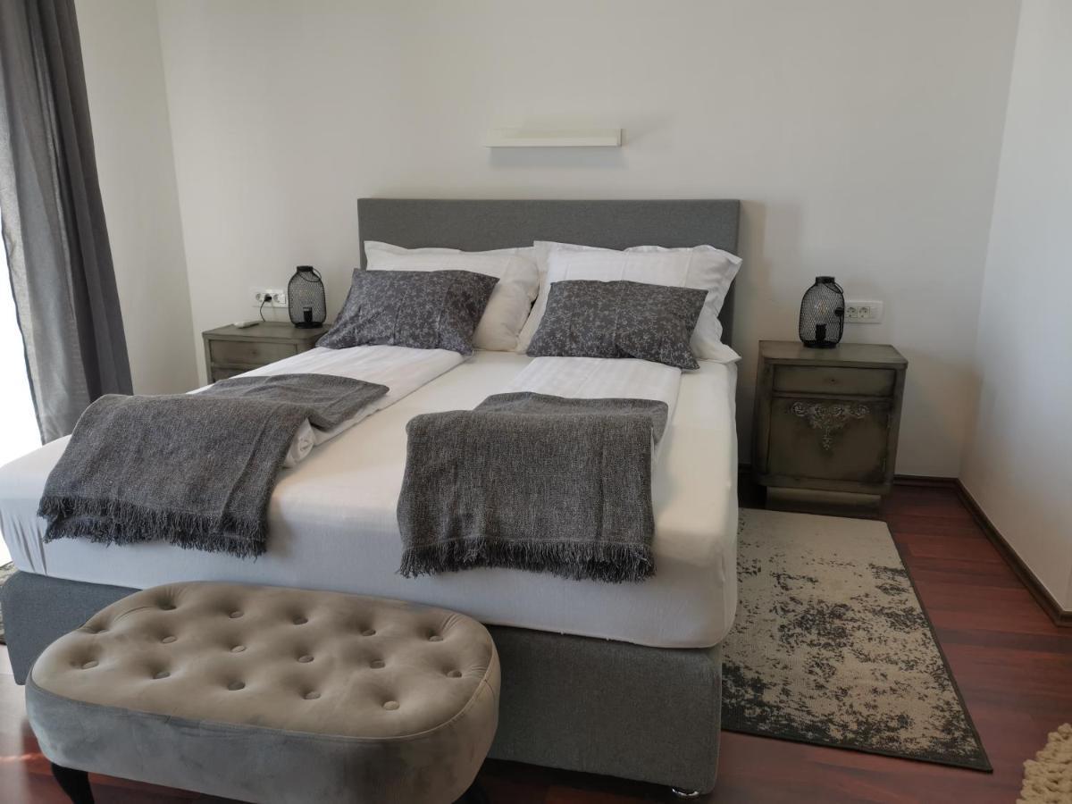 Villa Diamond Žrnovnica Екстериор снимка